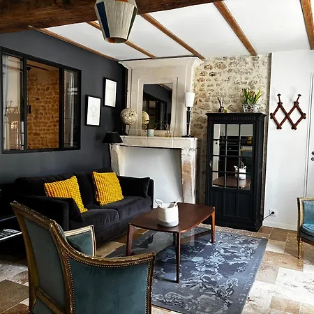 Sur Gironde アパート